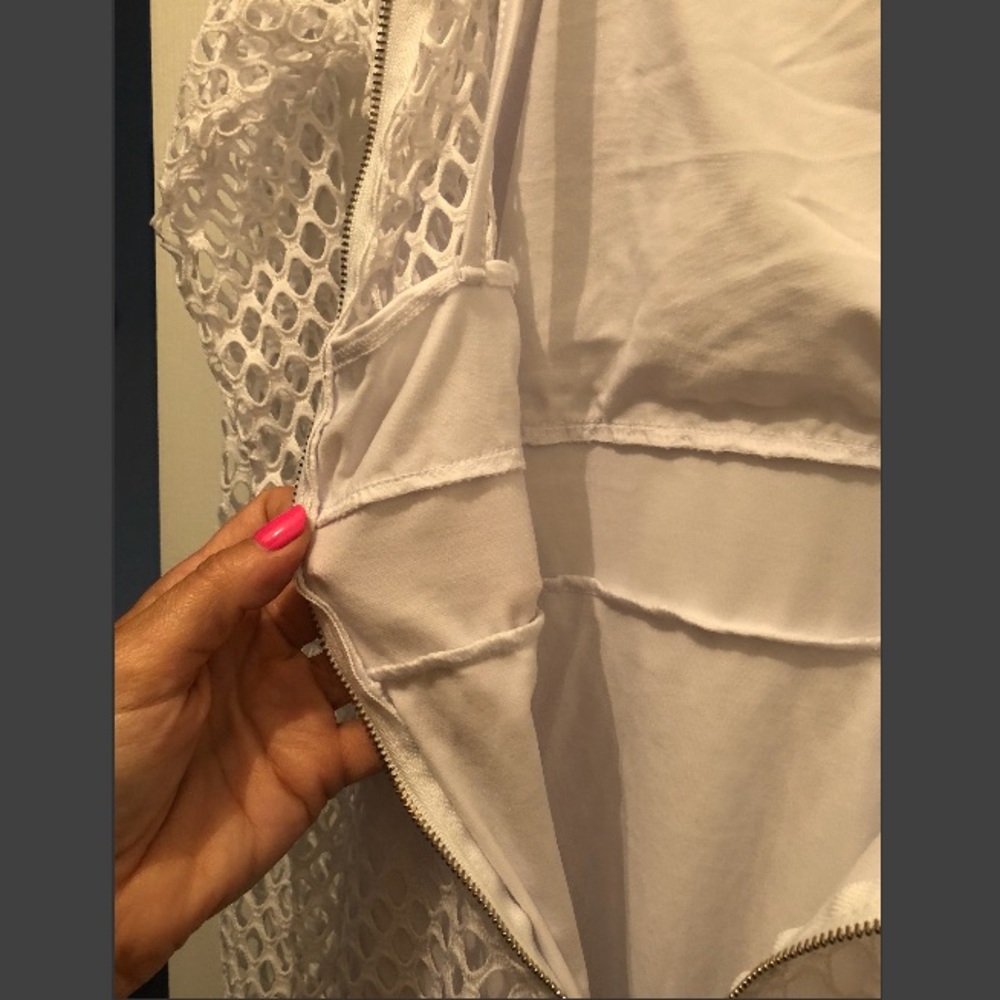 White crochet dress - Picture 4 of 5